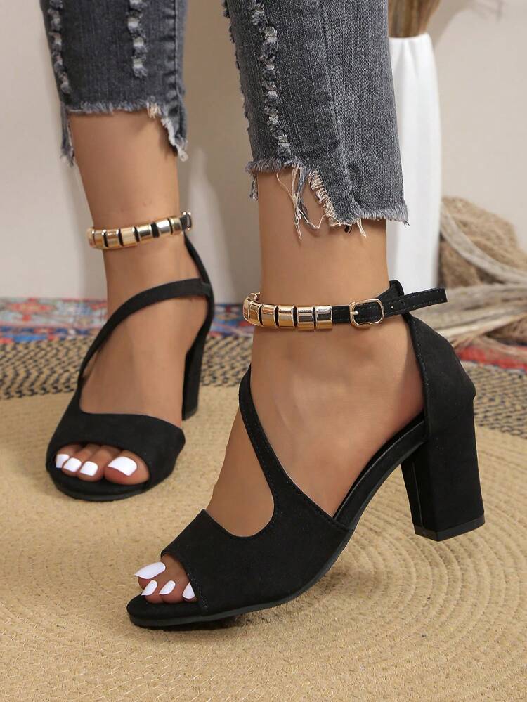 Tacchi Eleganti da Donna | Dettaglio Cintura