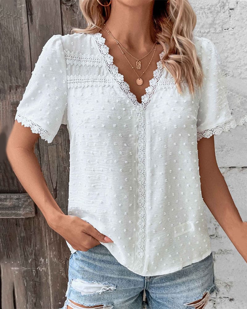 Camicetta estiva in pizzo da donna | Scollo a V, manica corta