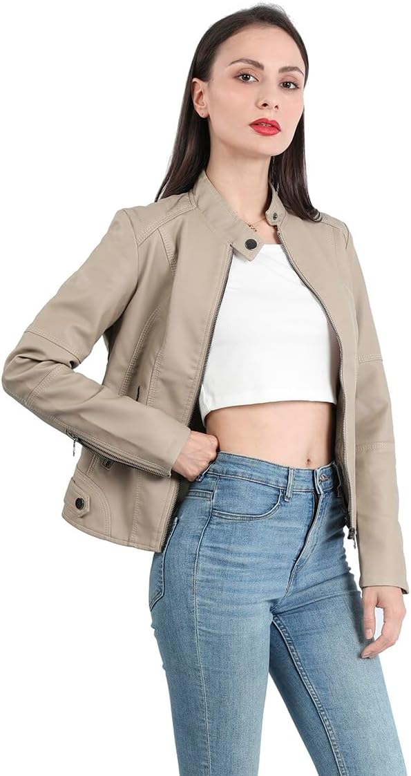 Giacca in pelle autunnale da donna | corta, con tasche con cerniera