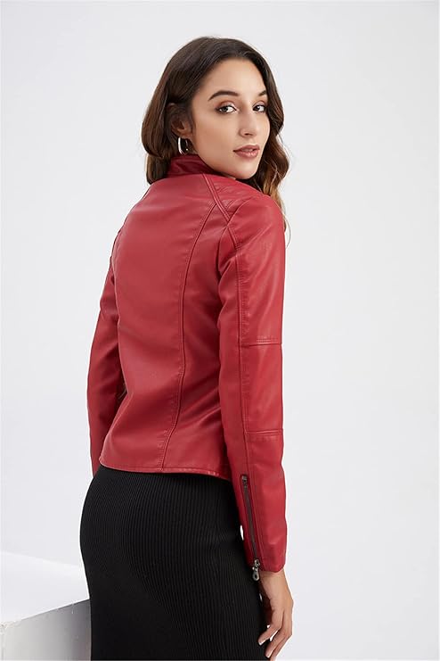 Giacca in pelle autunnale da donna | corta, con tasche con cerniera