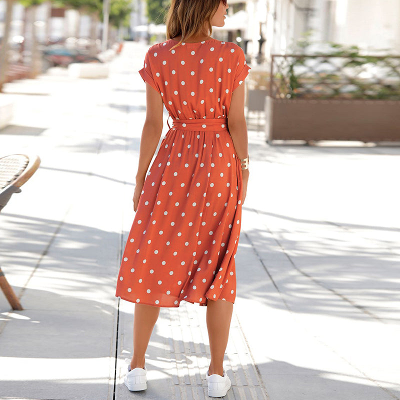 Abito estivo leggero da donna con pois | Midi