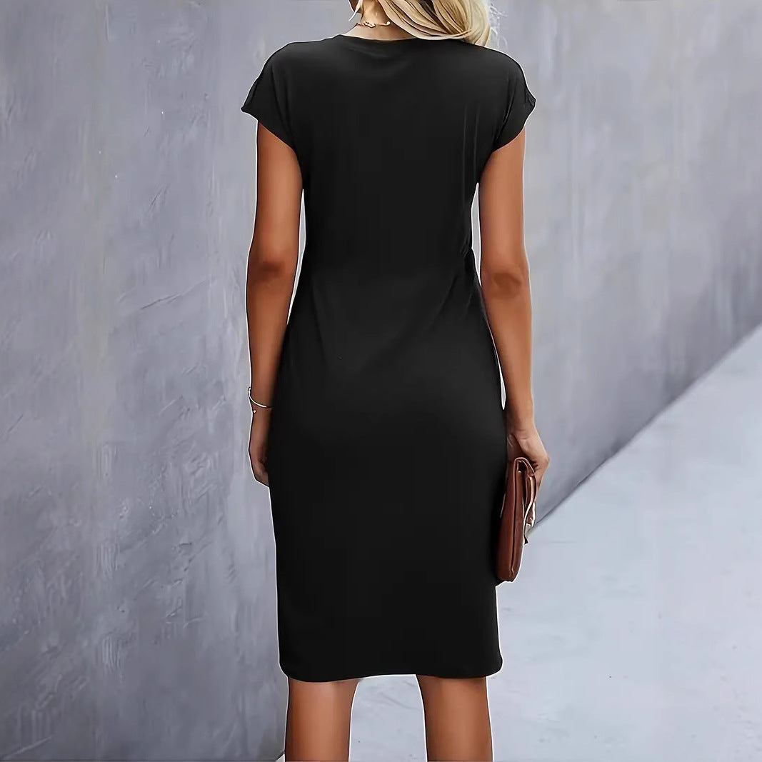 Abito estivo elegante da donna sagomato con twist | Midi