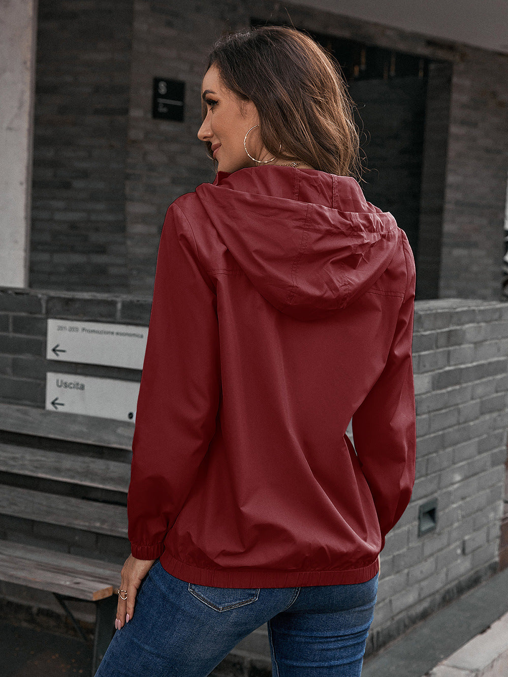 Giacca primaverile da donna | Corta, con cappuccio