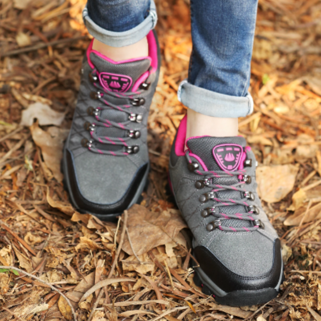 Scarpe sportive da trekking per donne | Impermeabili
