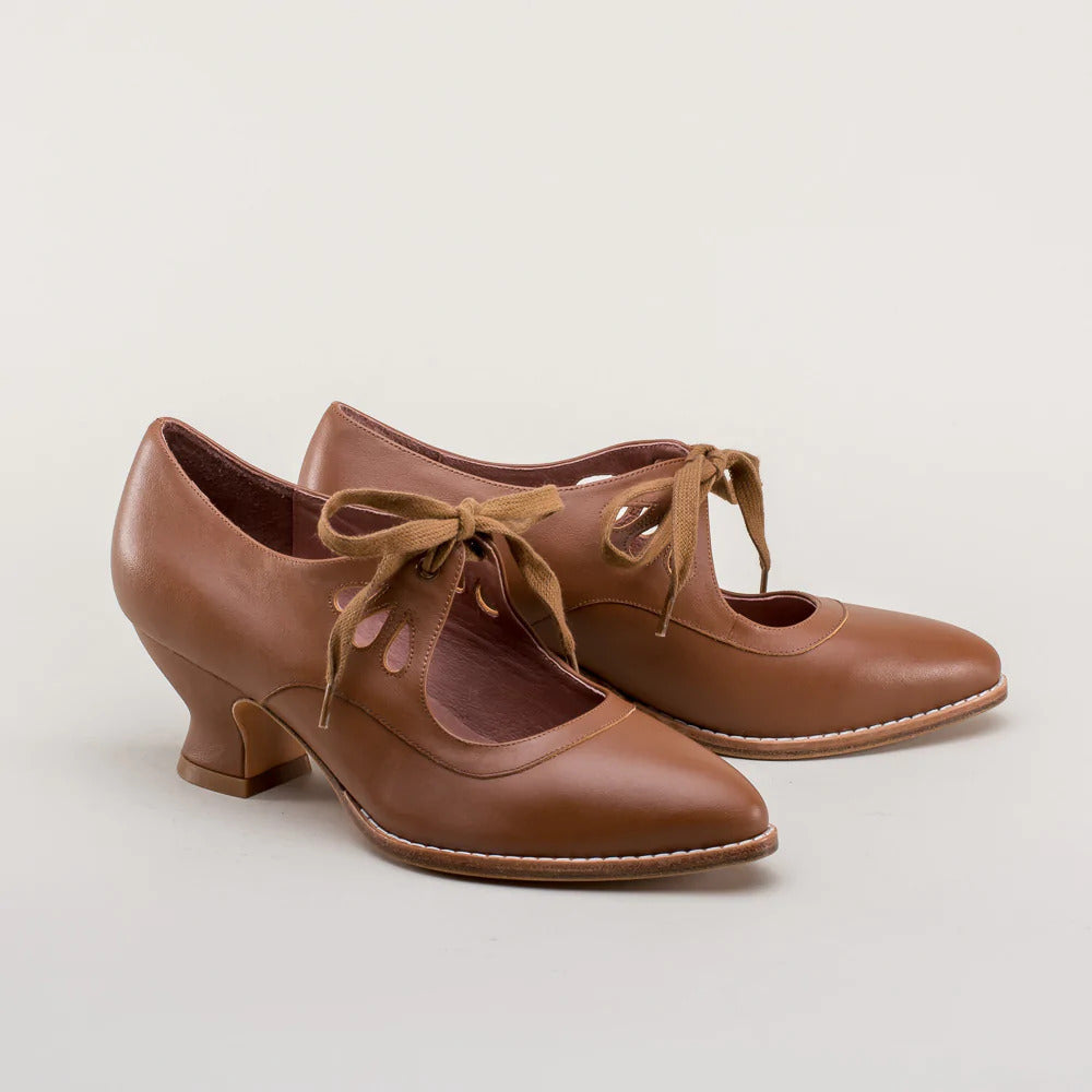 Scarpe Eleganti con Tacco | Chiusura con Lacci