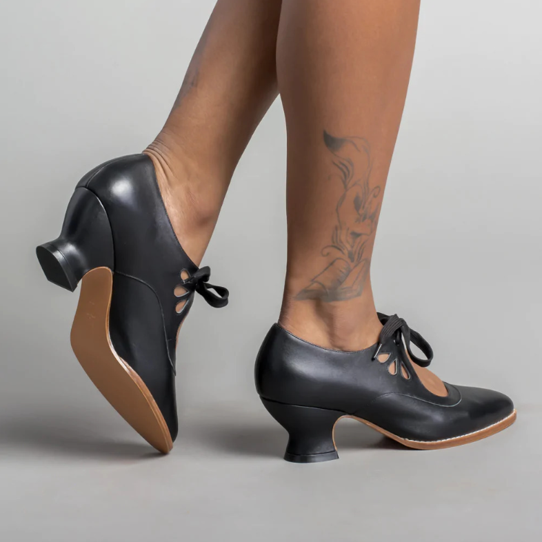 Scarpe Eleganti con Tacco | Chiusura con Lacci