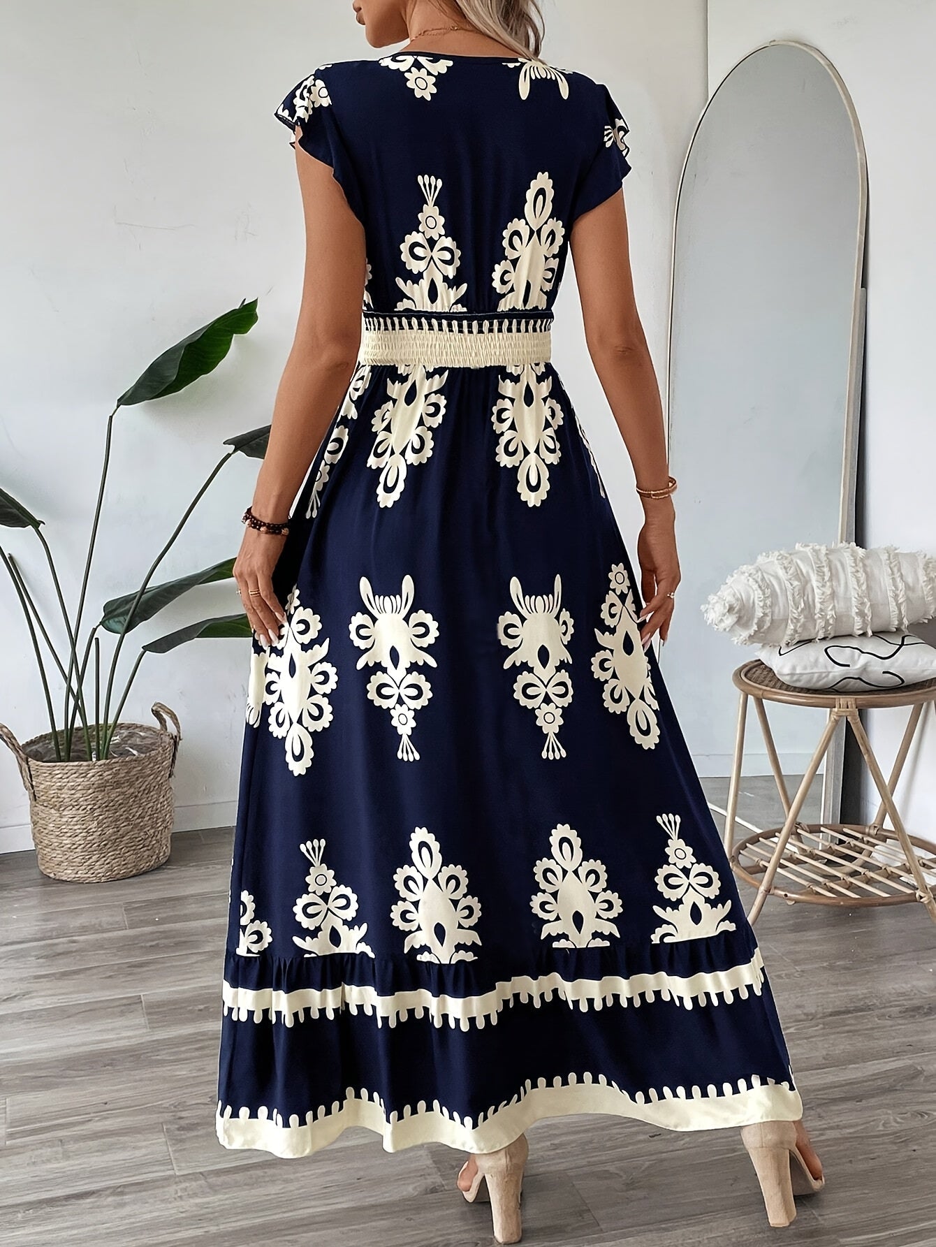 Abito estivo vintage da donna con stampa etnica | Maxi