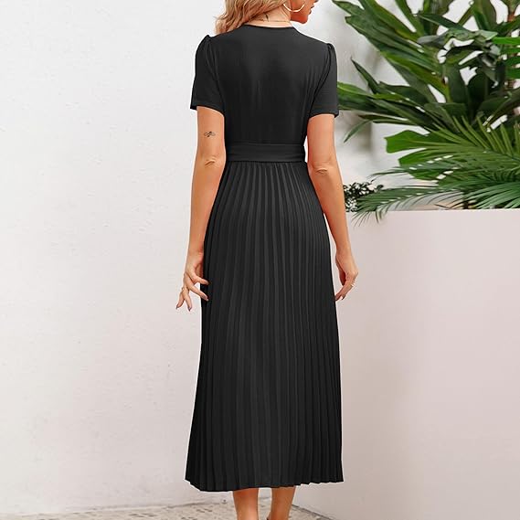 Abito estivo elegante da donna con plissé e cintura | Midi