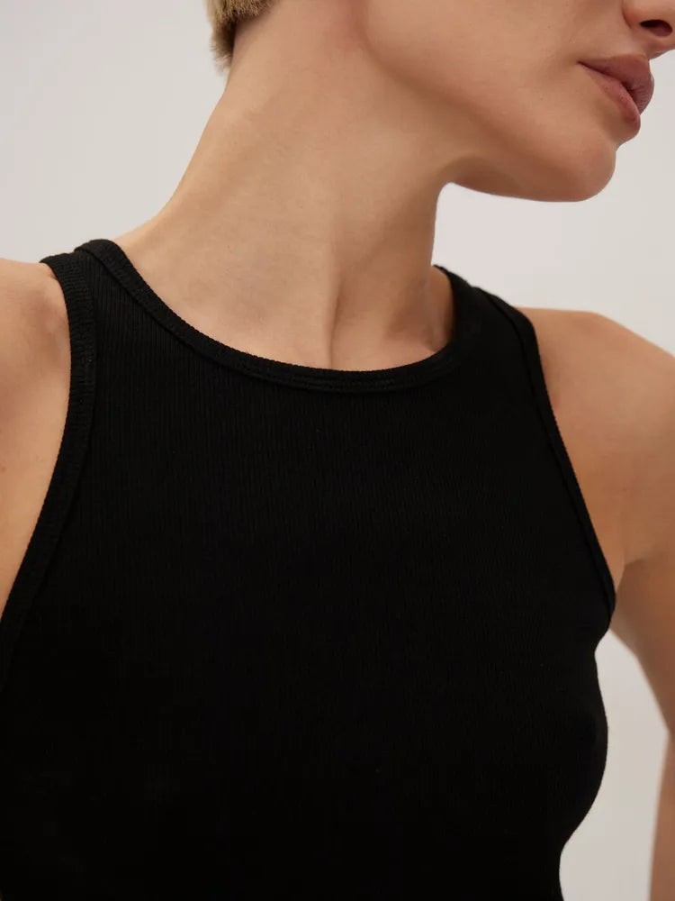 Abito estivo elegante da donna con collo alto | Midi