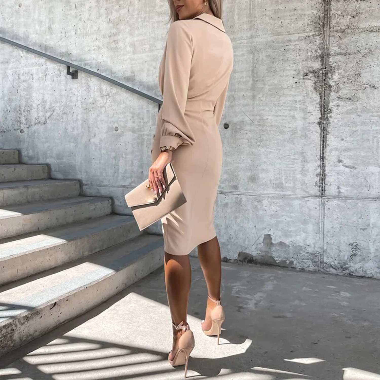 Dames Elegante wikkeljurk met lange mouwen | Midi