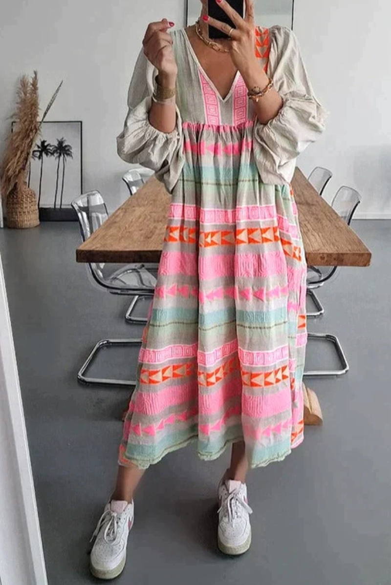 Abito estivo midi da donna con motivo colorato e arioso