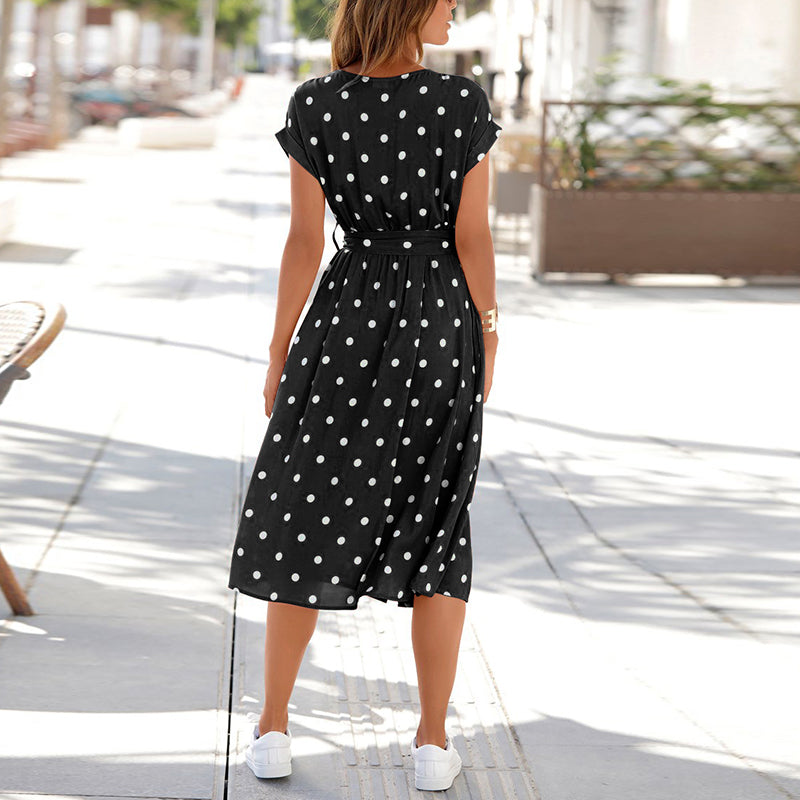 Abito estivo leggero da donna con pois | Midi