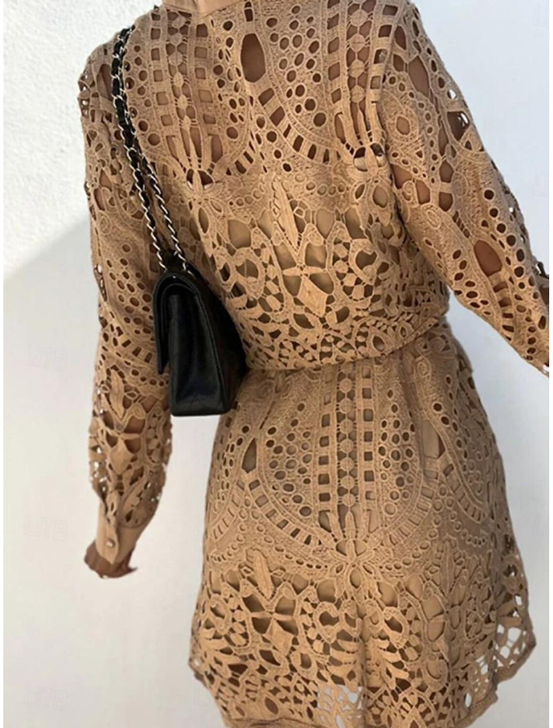 Abito corto estivo da donna in pizzo con bottoni | Mini